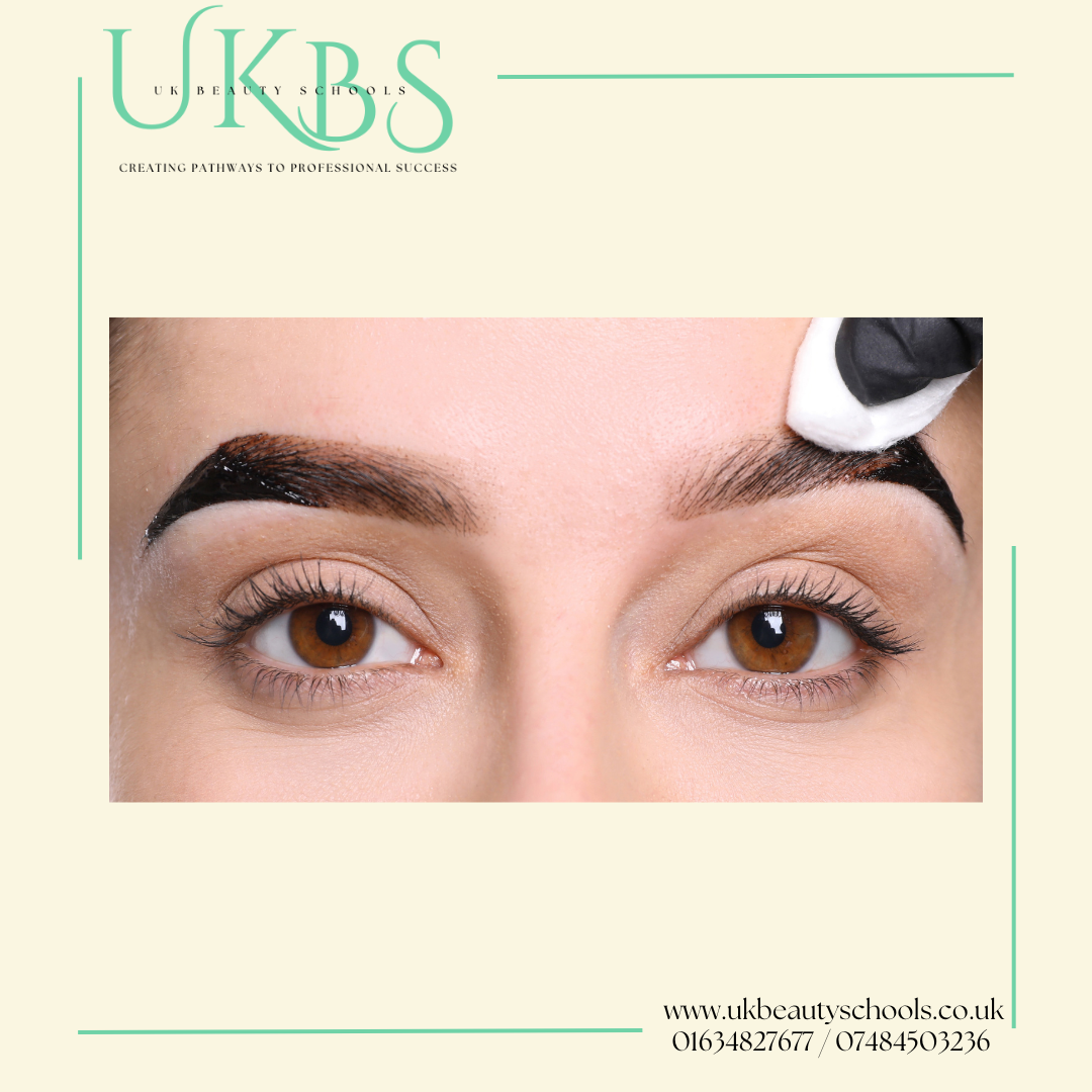 Eyelash & Brow Tinting